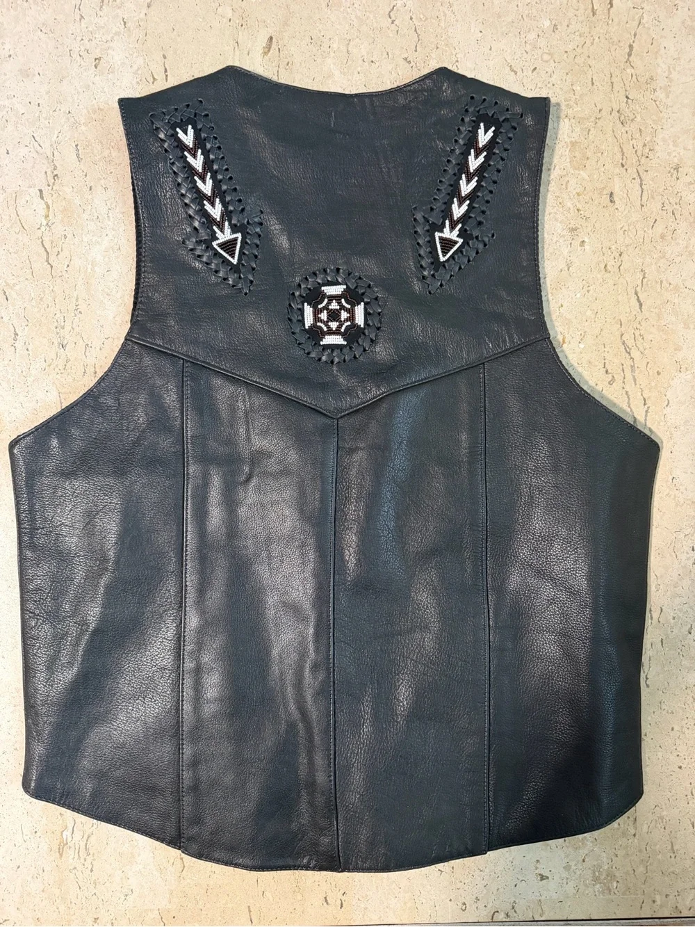 UNIK 90’s Vintage Leather and Native Beaded Vest Men’s 40 Large